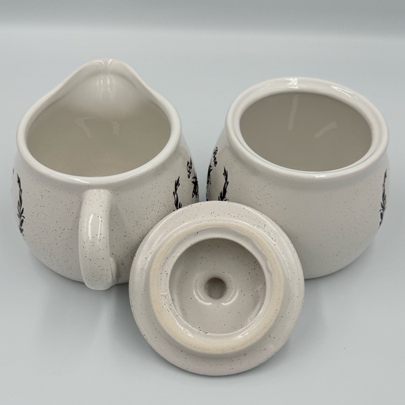 Bee Collection “Bee Nice” Ceramic Sugar & Creamer Set - Picture 5 of 7